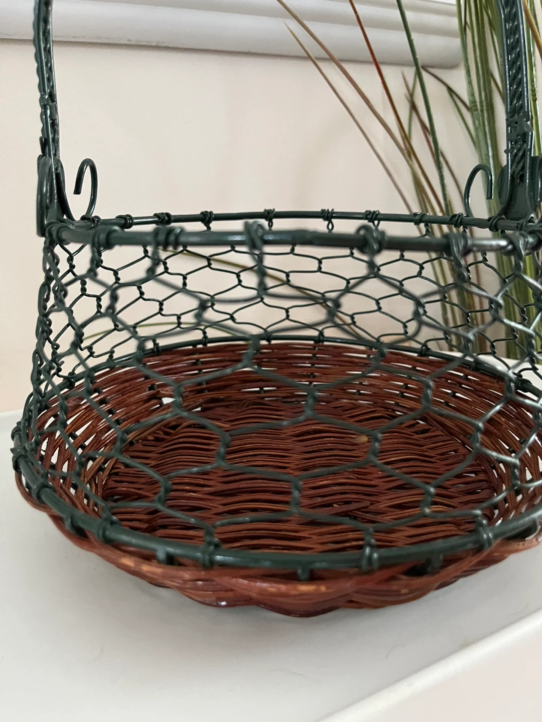 Wire and Wicker Basket with Handle - photo 5