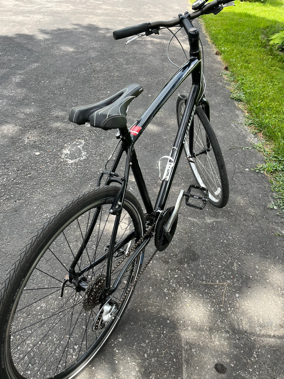 Specialized Sirrus Hybrid Bike - photo 3