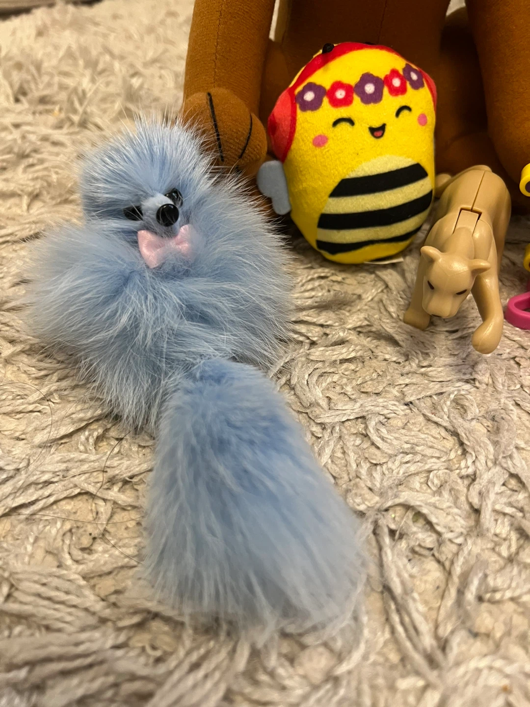 Bundle of used plushies and toys - photo 4