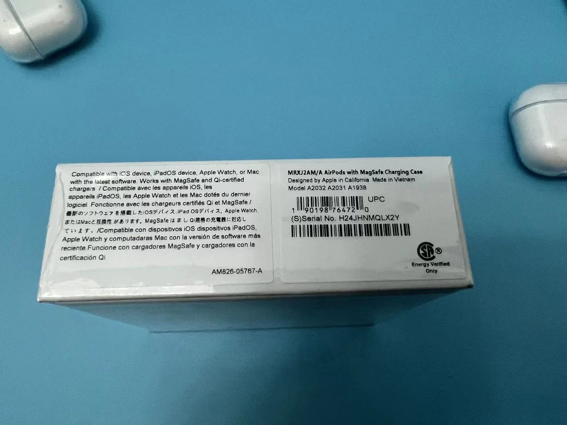 Apple AirPods generation 2 with  Wireless Charging Case - photo 2