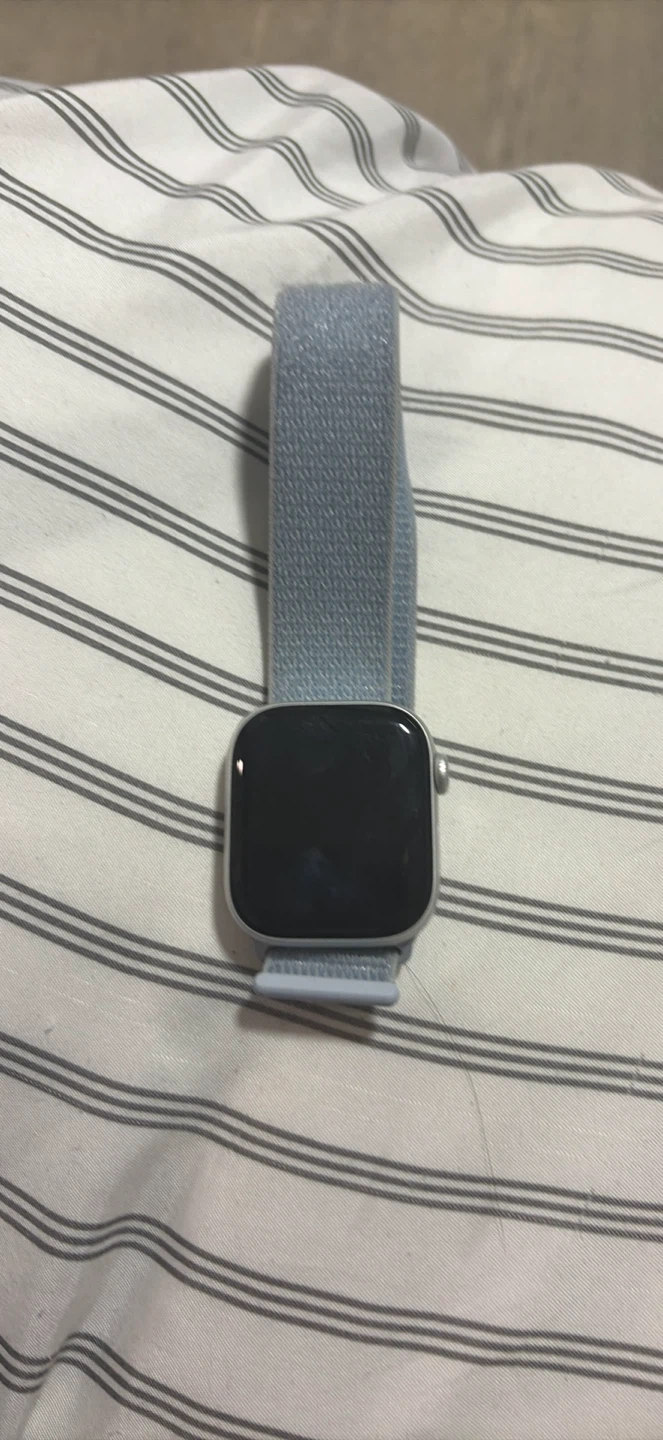 Apple Watch Series 10 (42mm) Aluminium Case - photo 3
