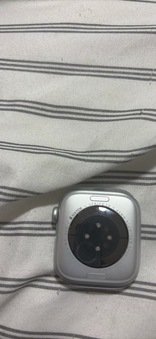 Apple Watch Series 10 (42mm) Aluminium Case - photo 2