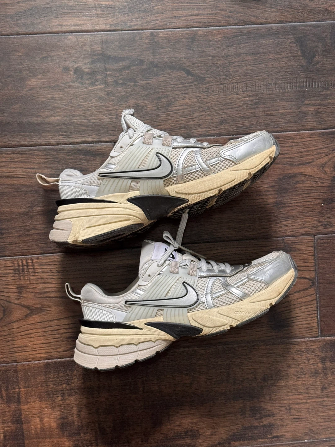 Nike Sneakers, size 6.5