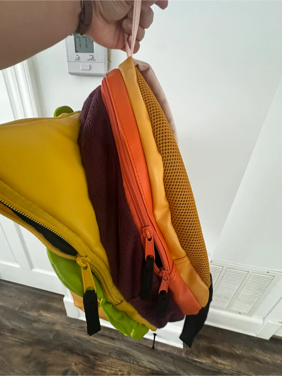 Hamburger Backpack - photo 3