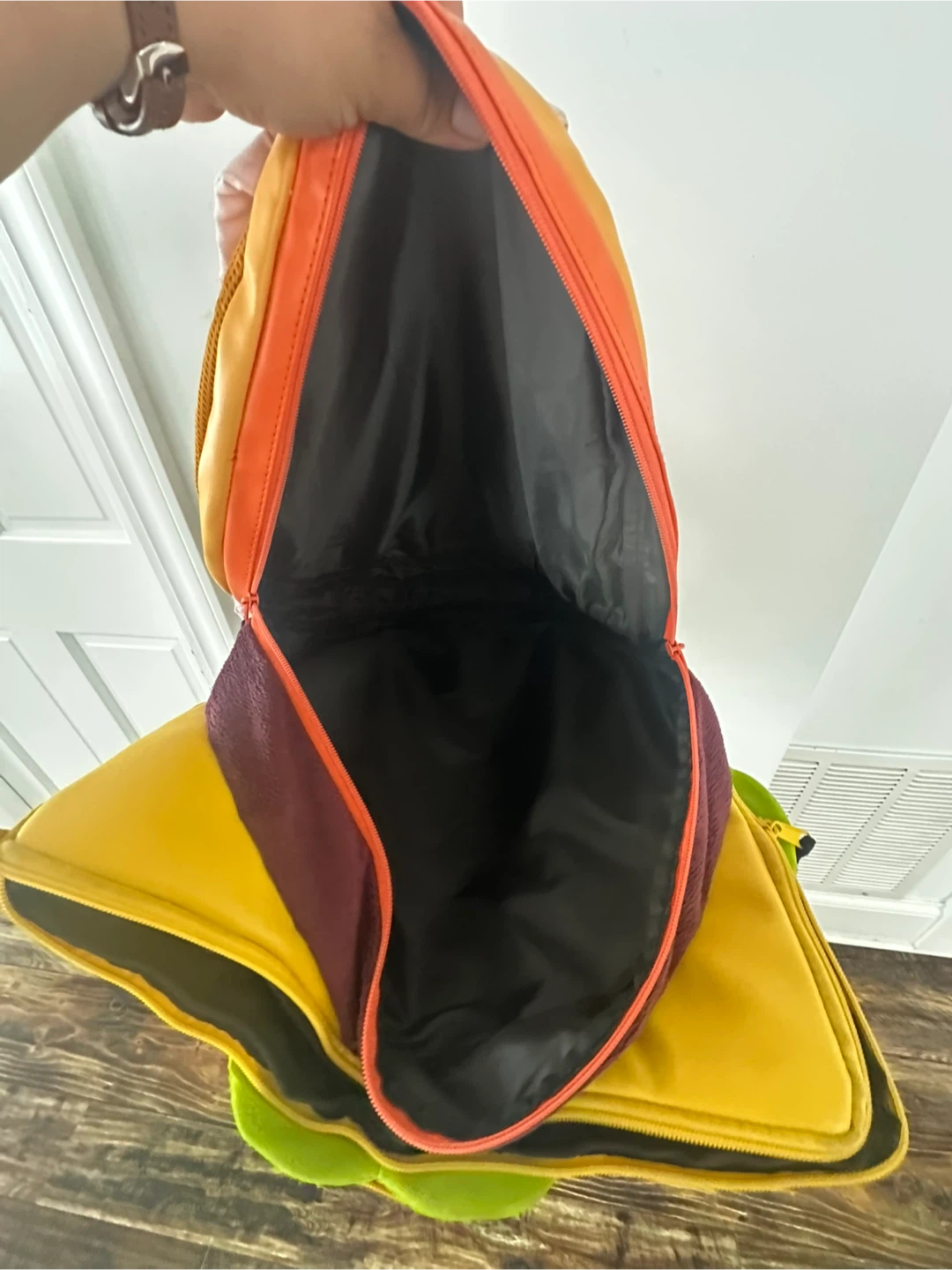 Hamburger Backpack - photo 5