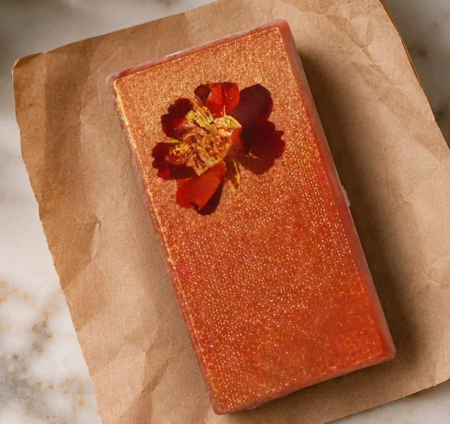 New LUSH ‘Phenomenal’ Soap Bar - photo 2