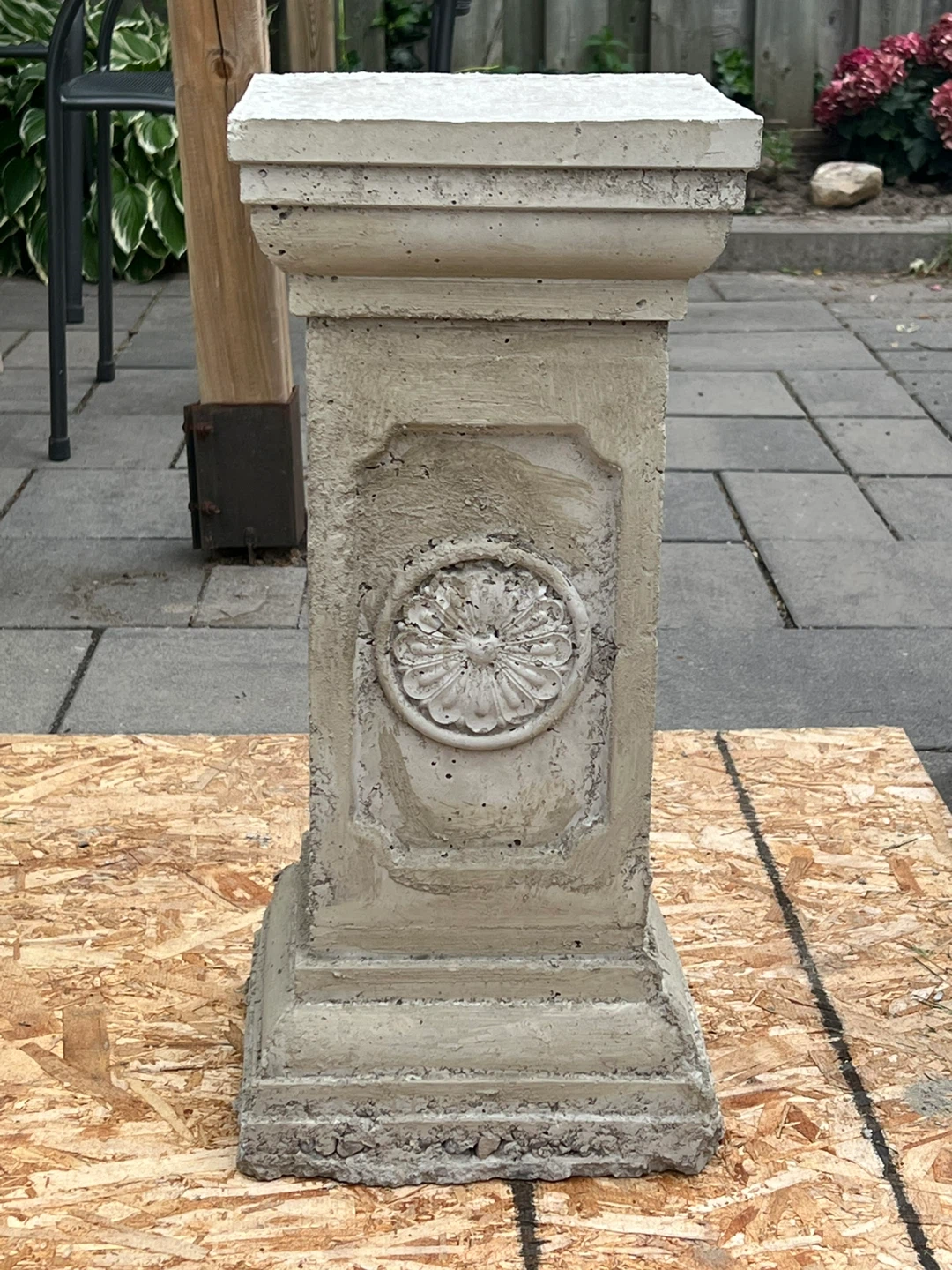 Concrete Pedestal Stand with Floral Medallion - photo 3