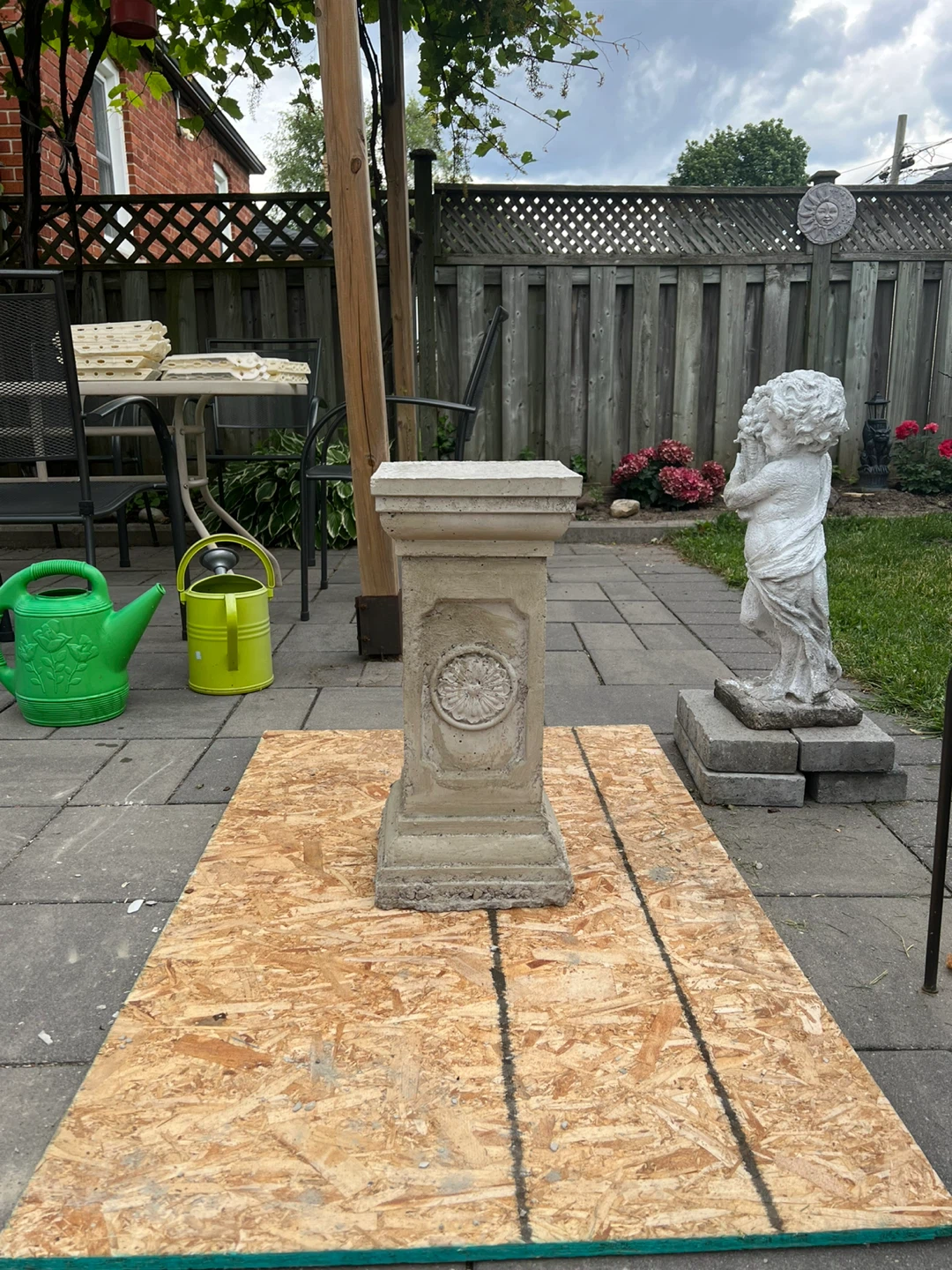 Concrete Pedestal Stand with Floral Medallion - photo 4