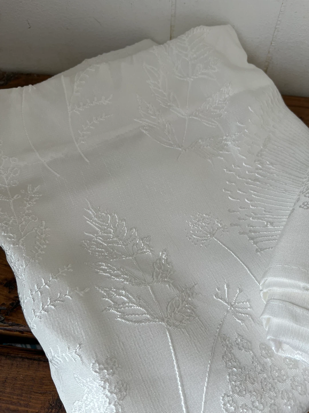 2 White Curtain Shams w Botanical Embossing - photo 4