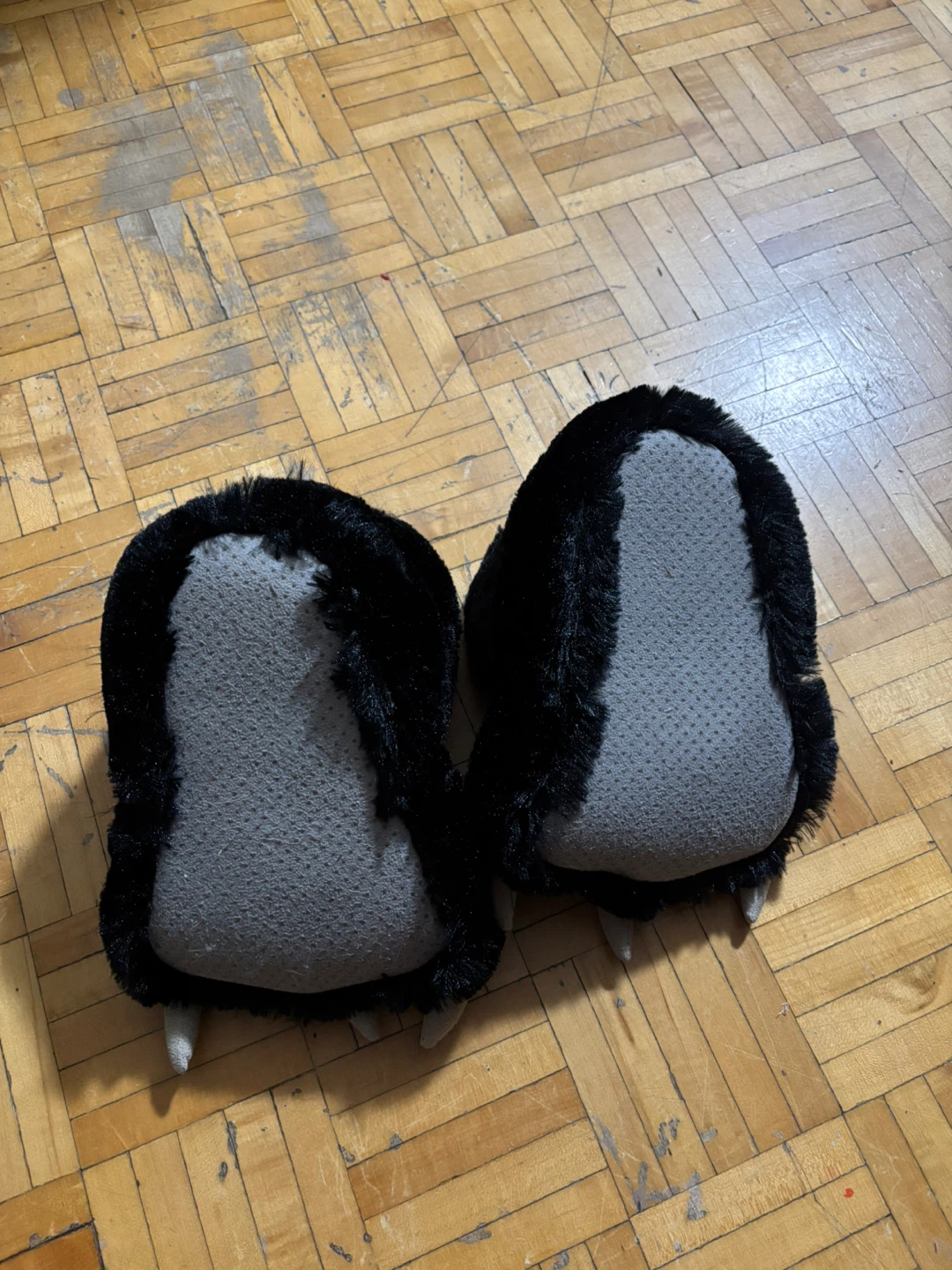 Black Bear Paw Slippers - photo 3
