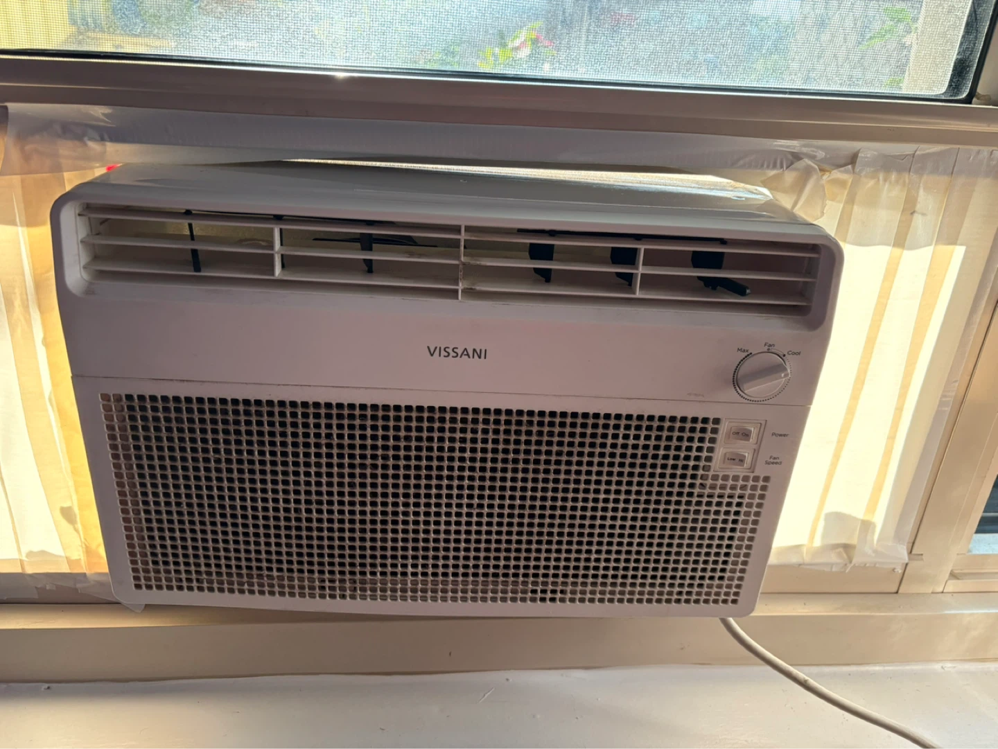 VISSANI Window Air Conditioner