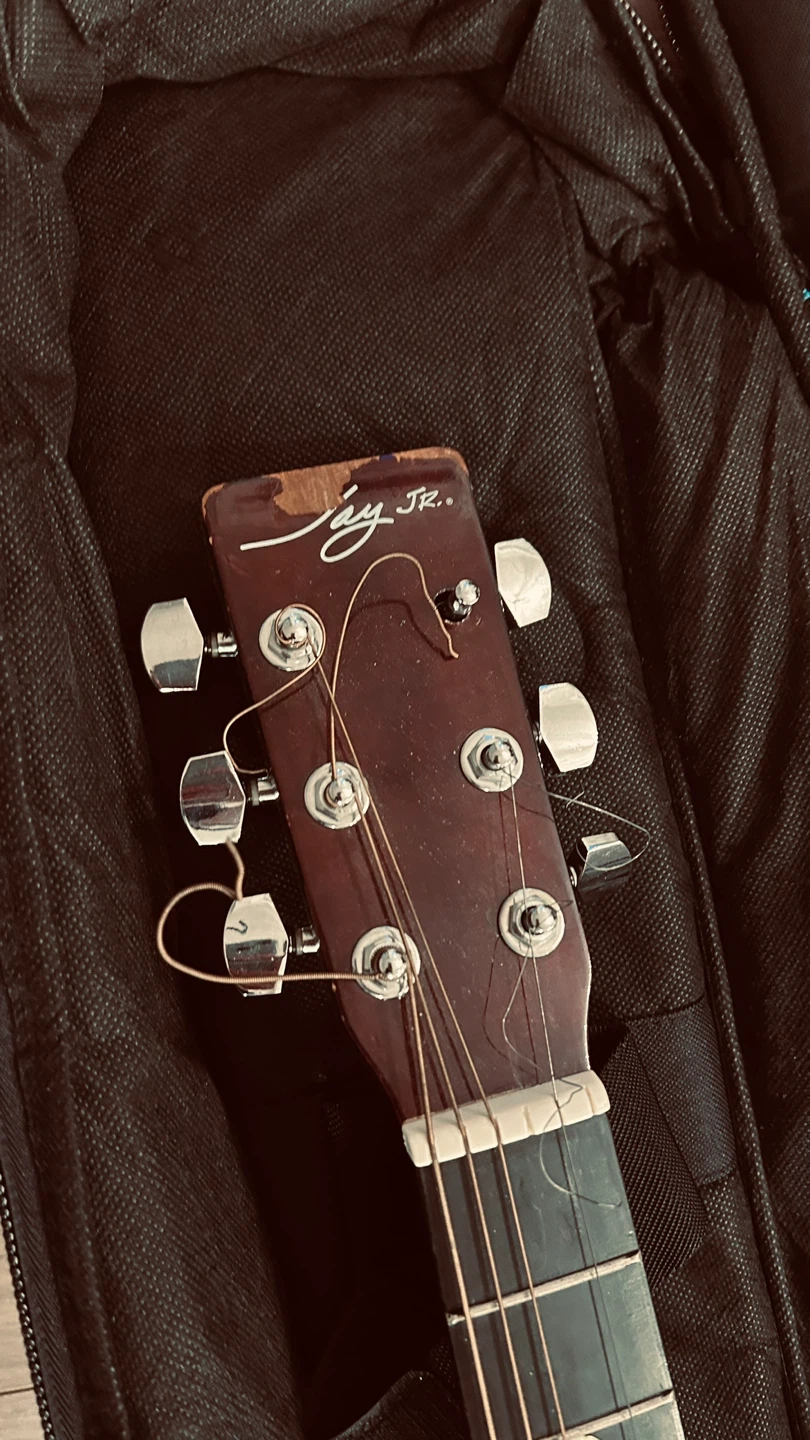 Acoustic Guitar Model Jay-Jr/TR Guitar, fair condition - photo 2