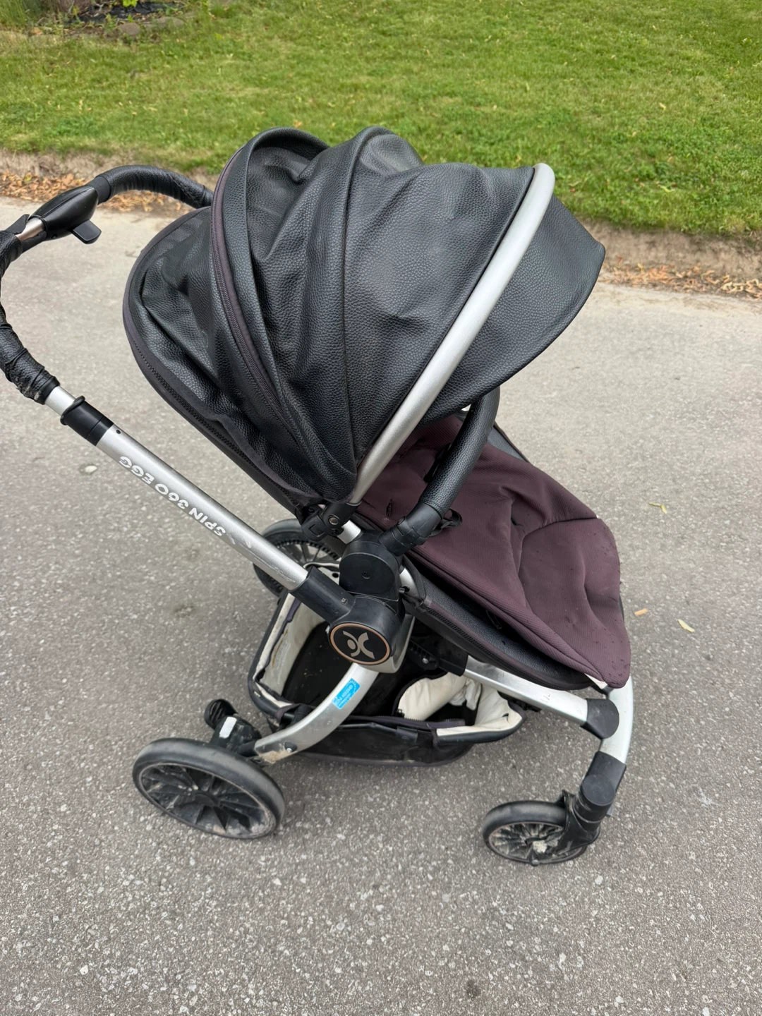 Stroller spin 360 egg