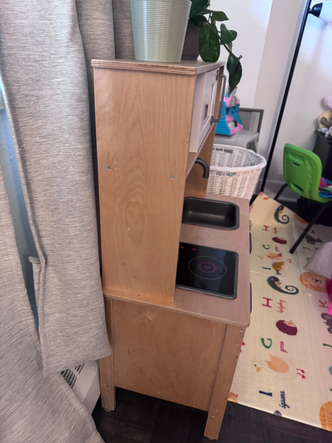 Wooden Play Kitchen with Microwave, Sink and Stove - photo 2