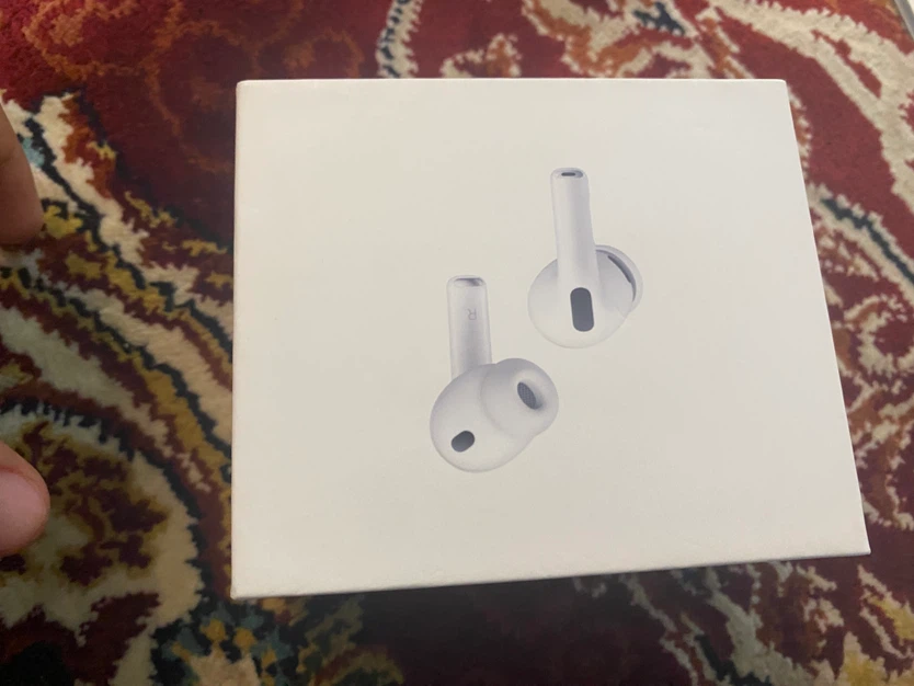 Apple AirPods Pro (2nd generation) - photo 4