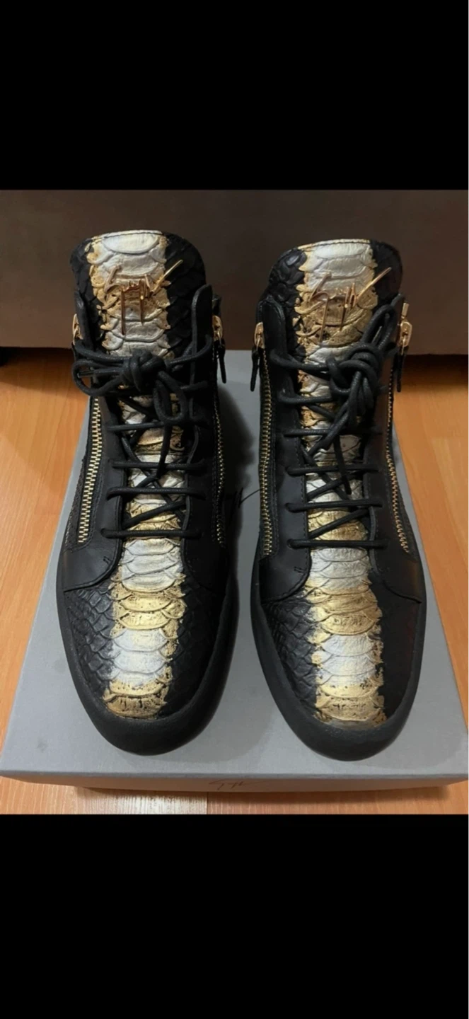 Giuseppe Zanotti Black & Gold Snake Print Sneakers - photo 5