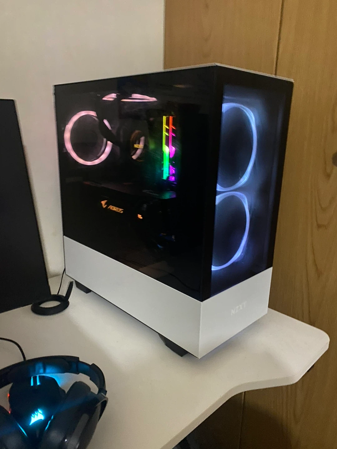 NZXT Custom Gaming Pc