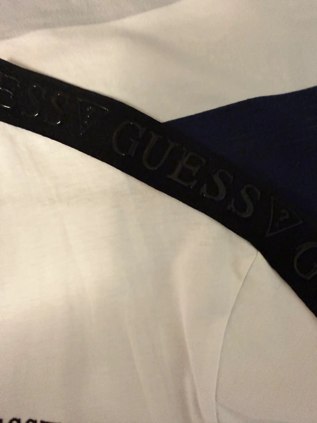 GUESS Men's White Crew Neck T-Shirt - Size XL - photo 2