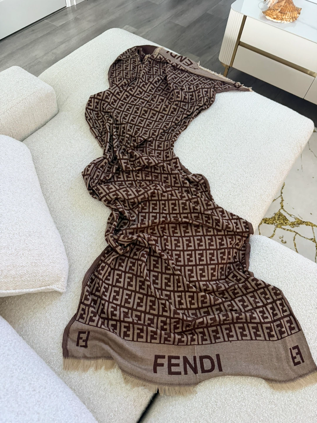 Lv Monogram Scarf - photo 3