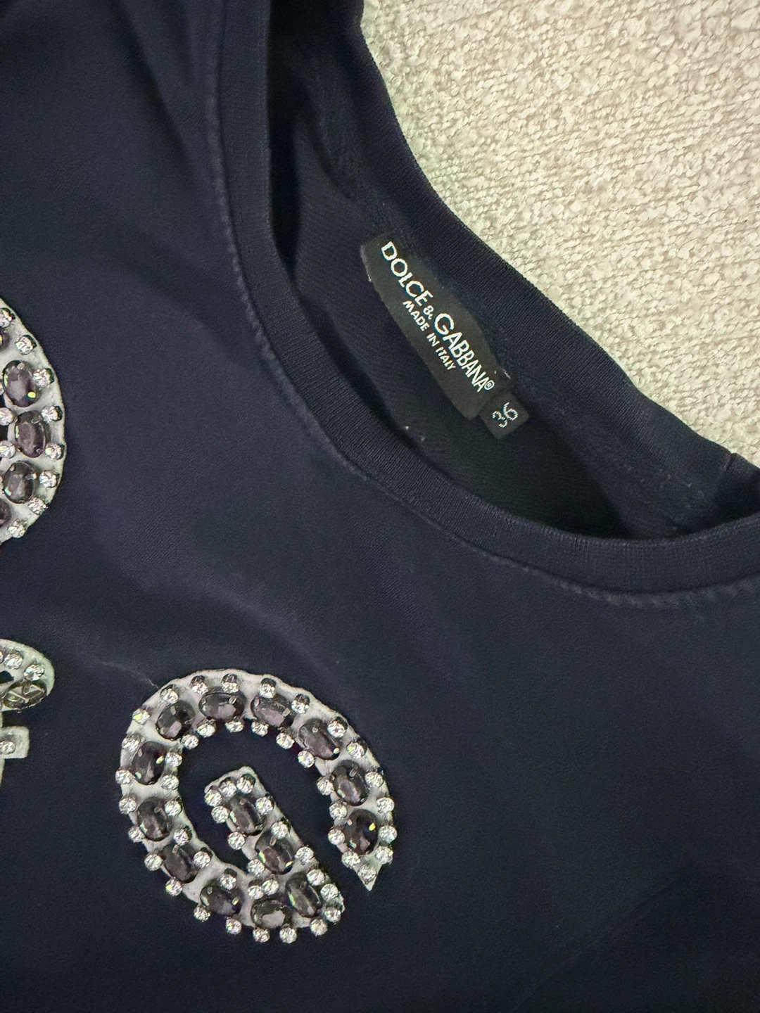 DG Navy Sweatshirt with Embellishments Size 36 - photo 2