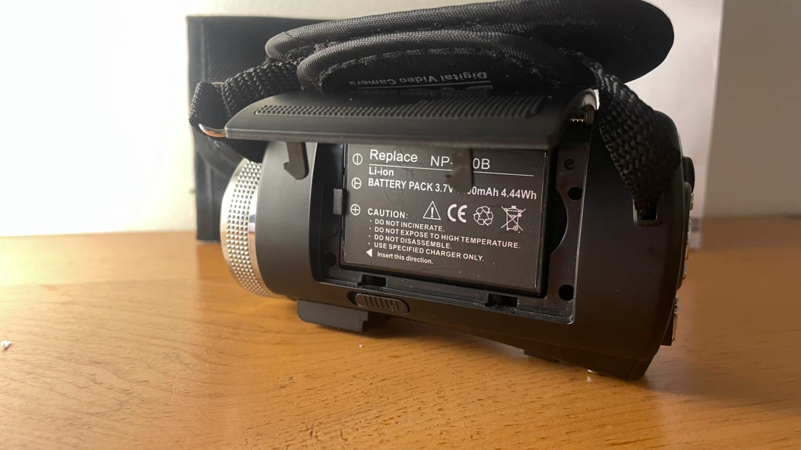 ⭐️NEW⭐️Andoer HD Digital Video Camera - photo 4