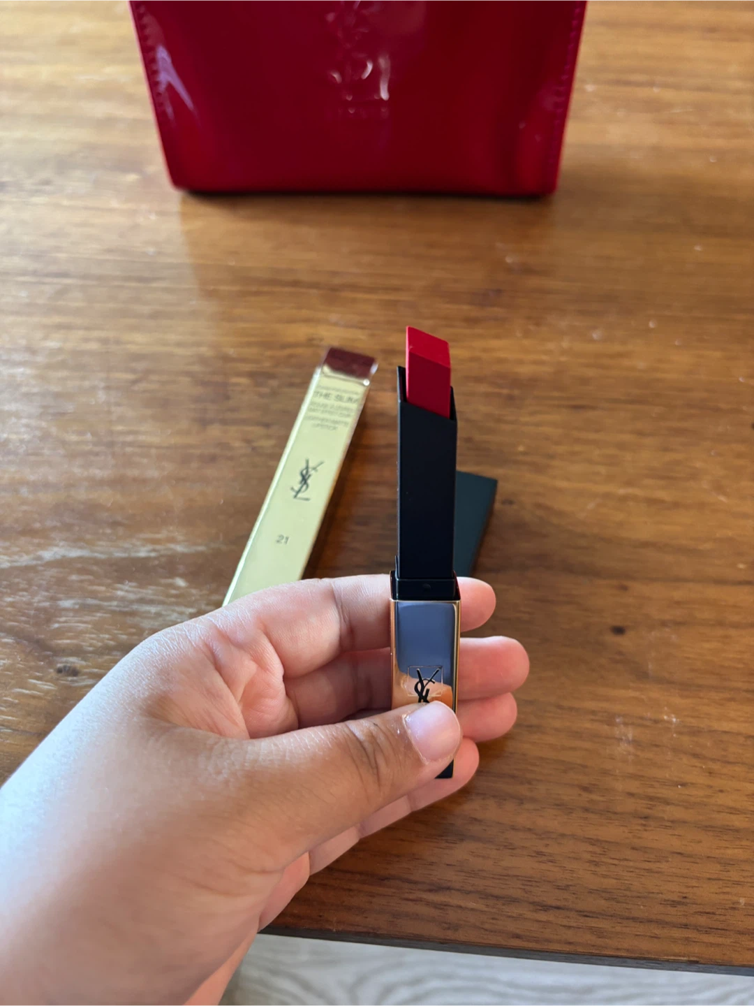 Yves Saint Laurent "The Slim" Matte Lipstick - Shade 21 - photo 4