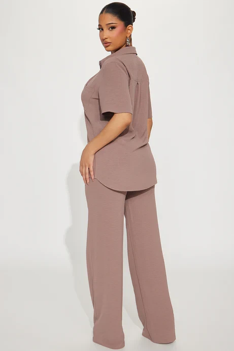 Short Sleeve Collared Shirt and Wide Leg Pants Set - photo 3