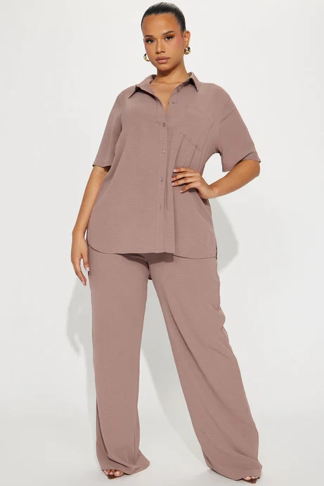 Short Sleeve Collared Shirt and Wide Leg Pants Set - photo 4