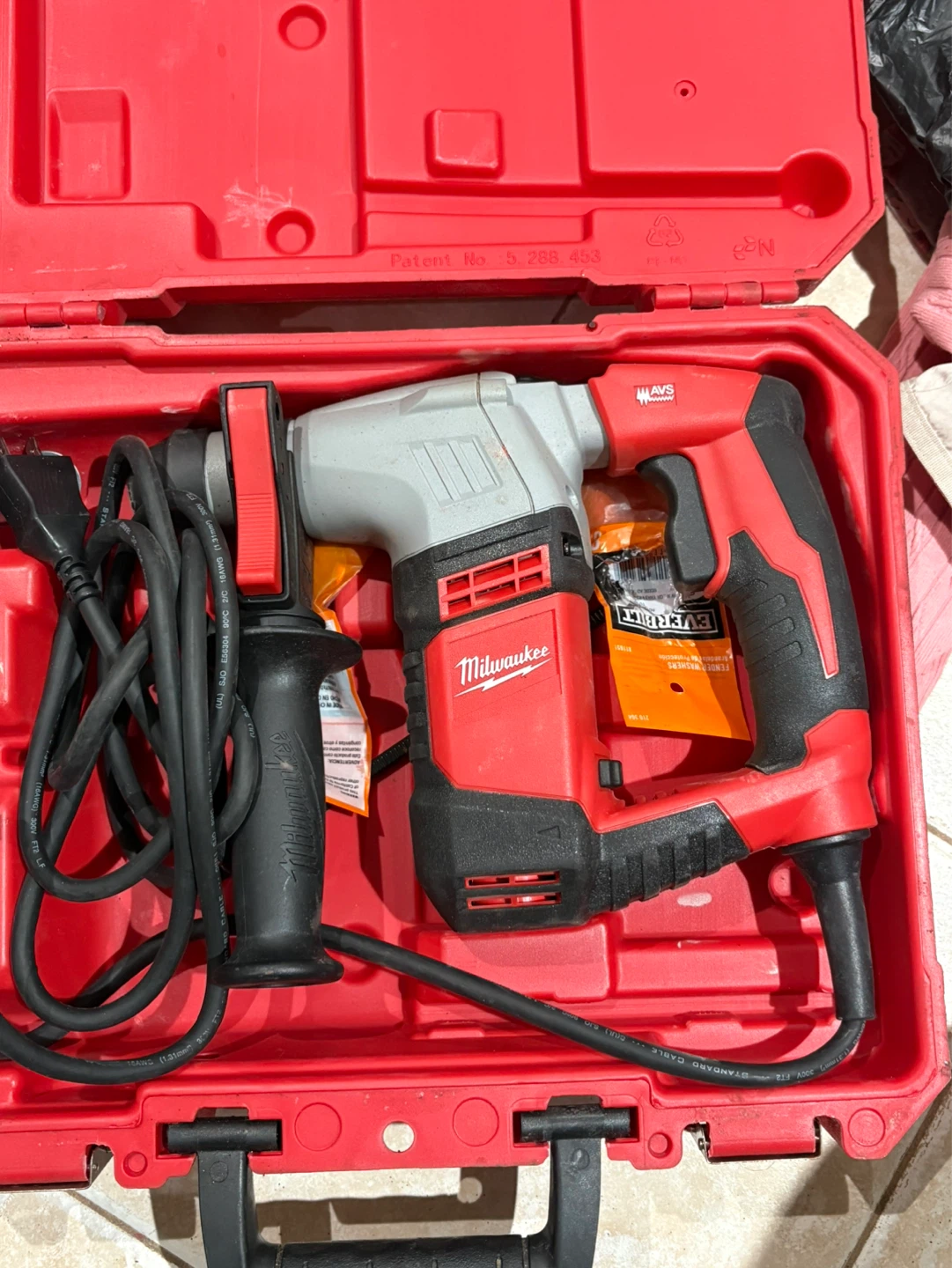 Milwaukee Rotary Hammer Drill Kit - photo 5