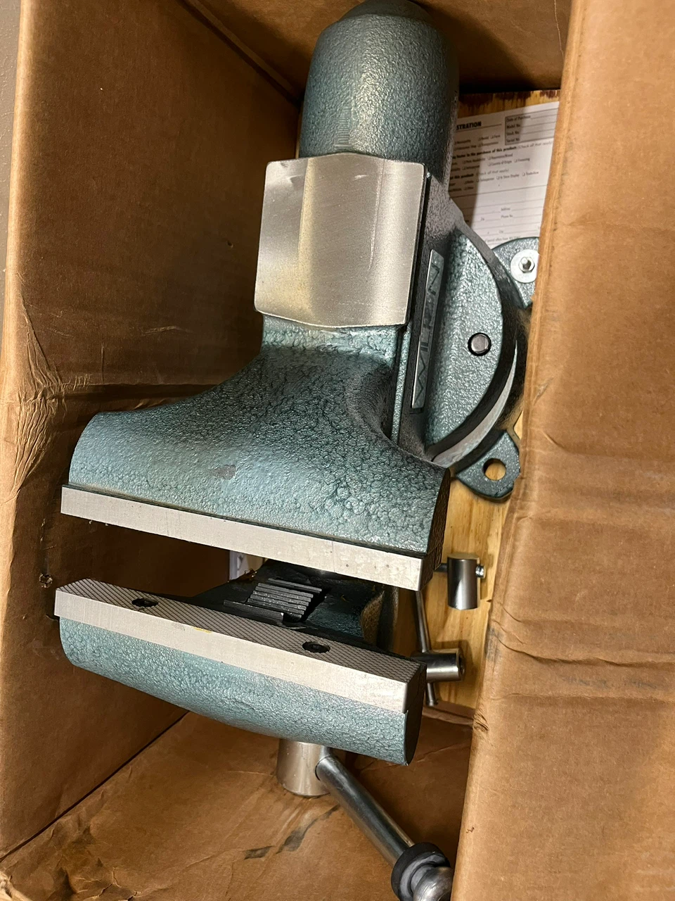Wilton Tradesman Bench Vise - 8" Model 1780A - photo 2
