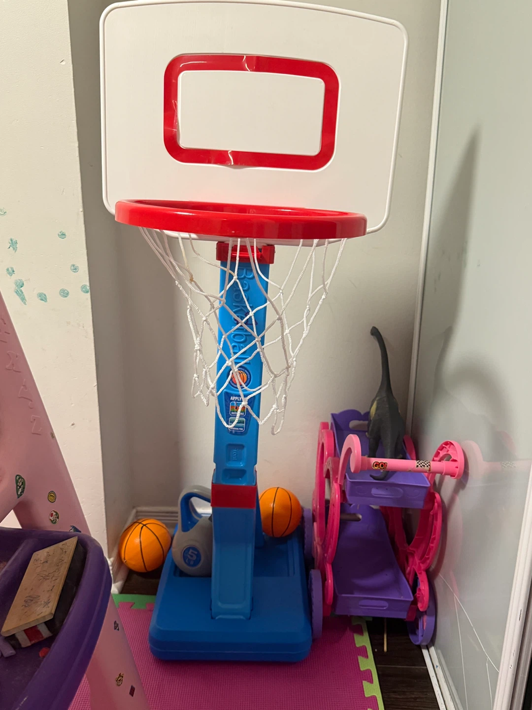 Kids Basketball Hoop