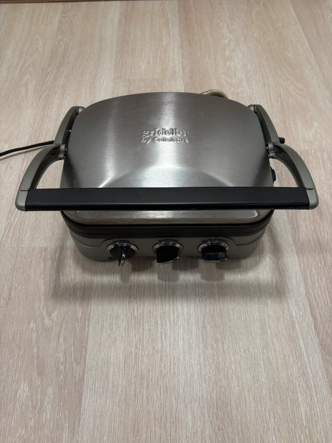 Cuisinart Griddler - Opens Flat – Excellent Condition