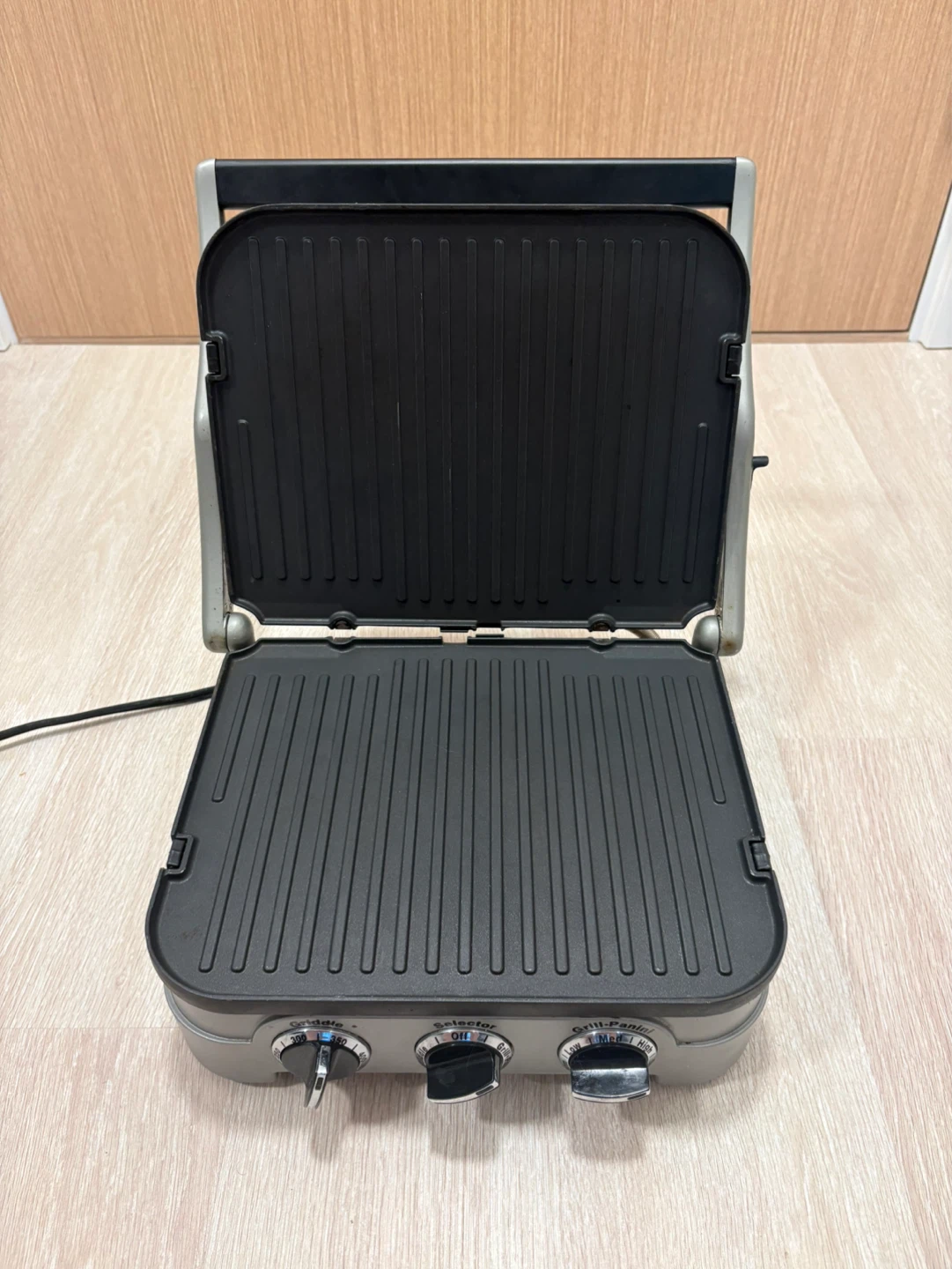 Cuisinart Griddler - Opens Flat – Excellent Condition - photo 2