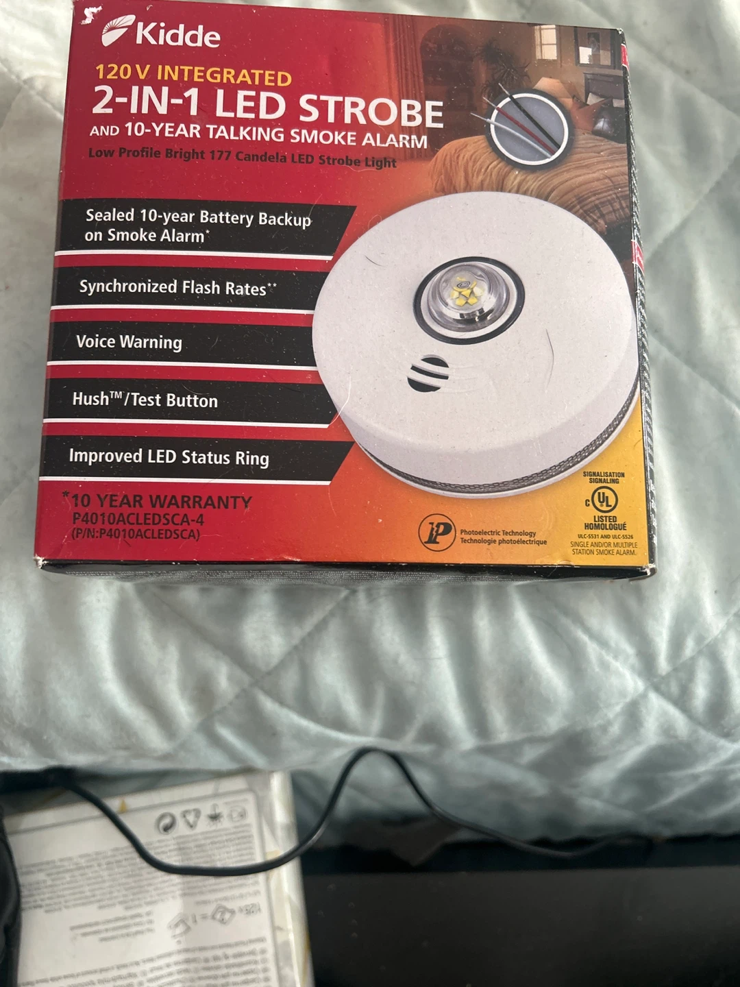 Kidde 2-in-1 LED Strobe and 10-Year Talking Smoke Alarm