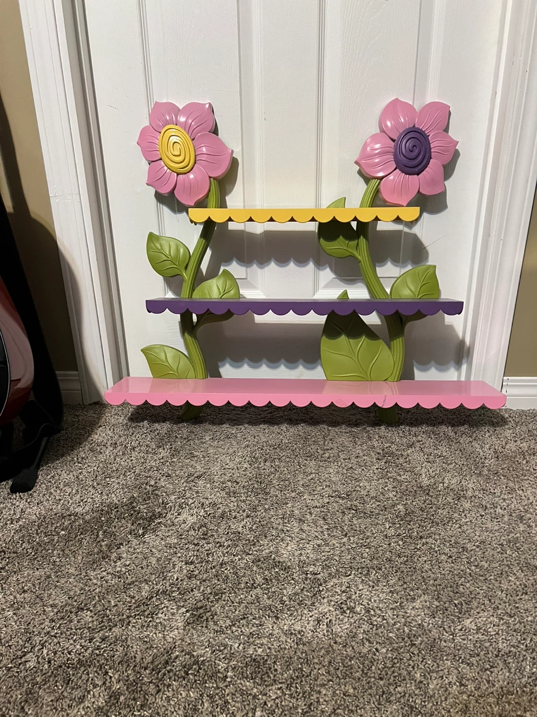 Flower Themed Kids Wall Shelf
