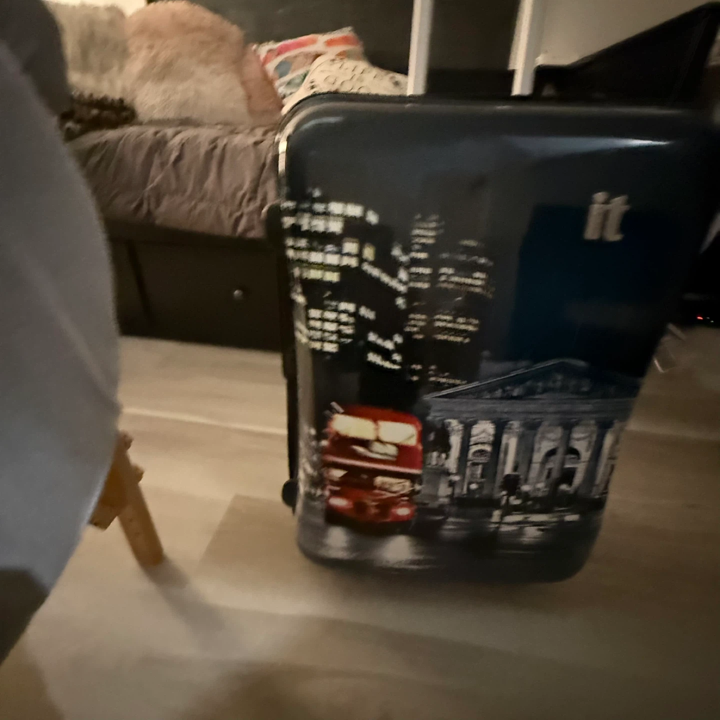 IT Luggage