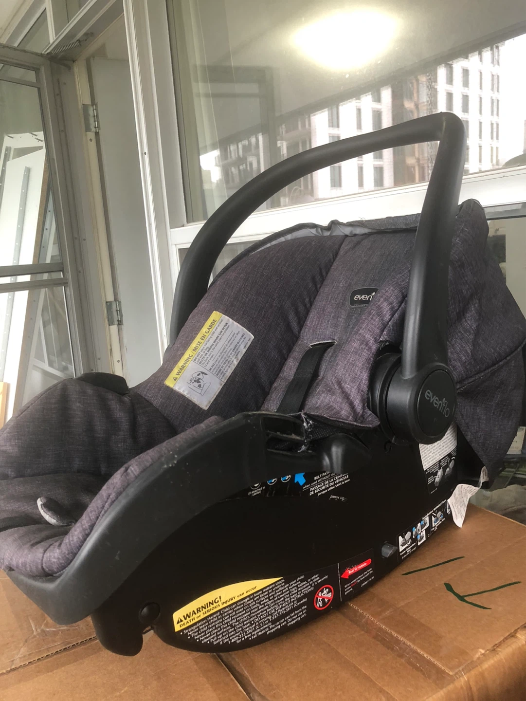 Infant car seat