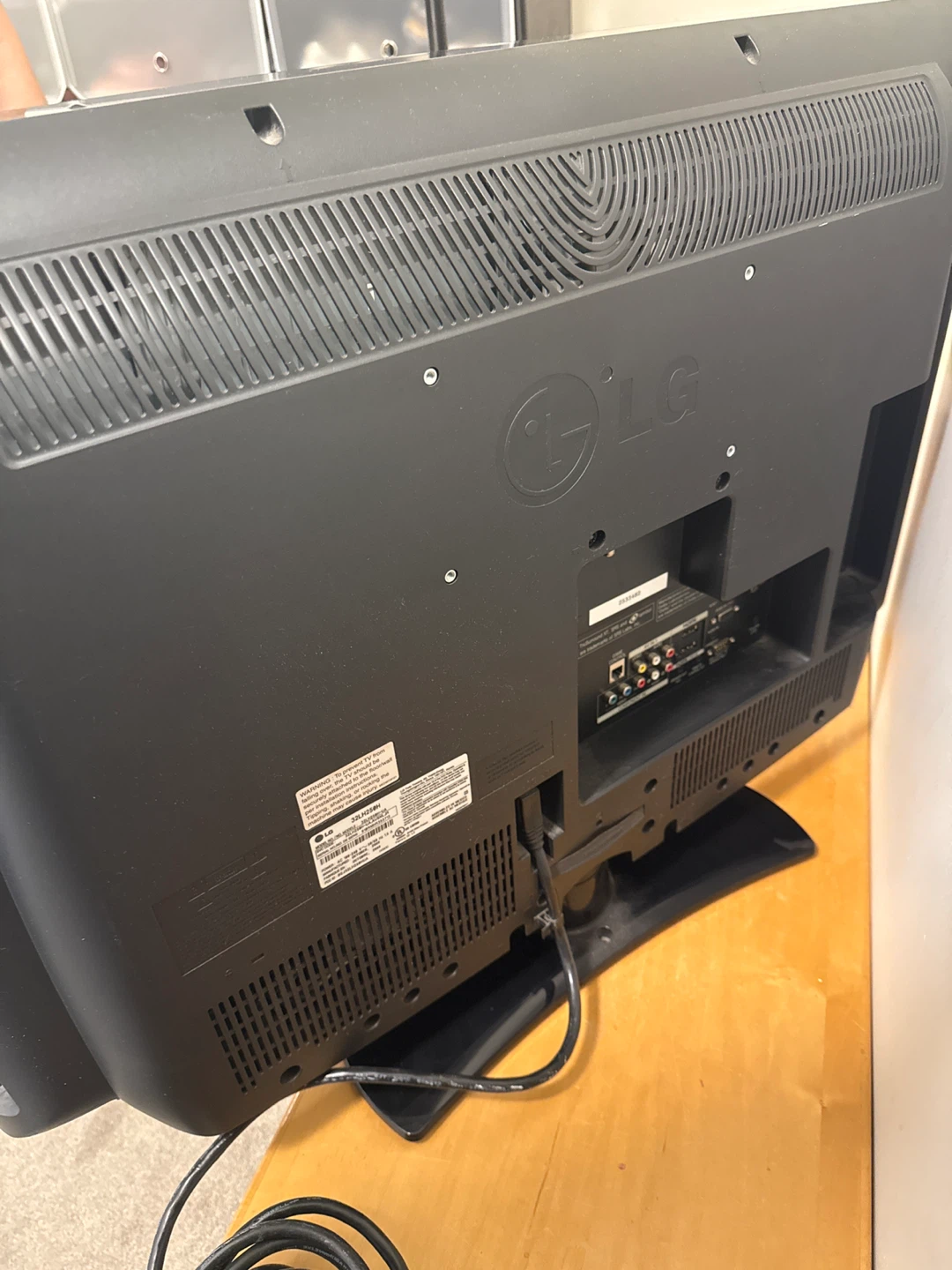 LG Flat Screen Television - photo 3
