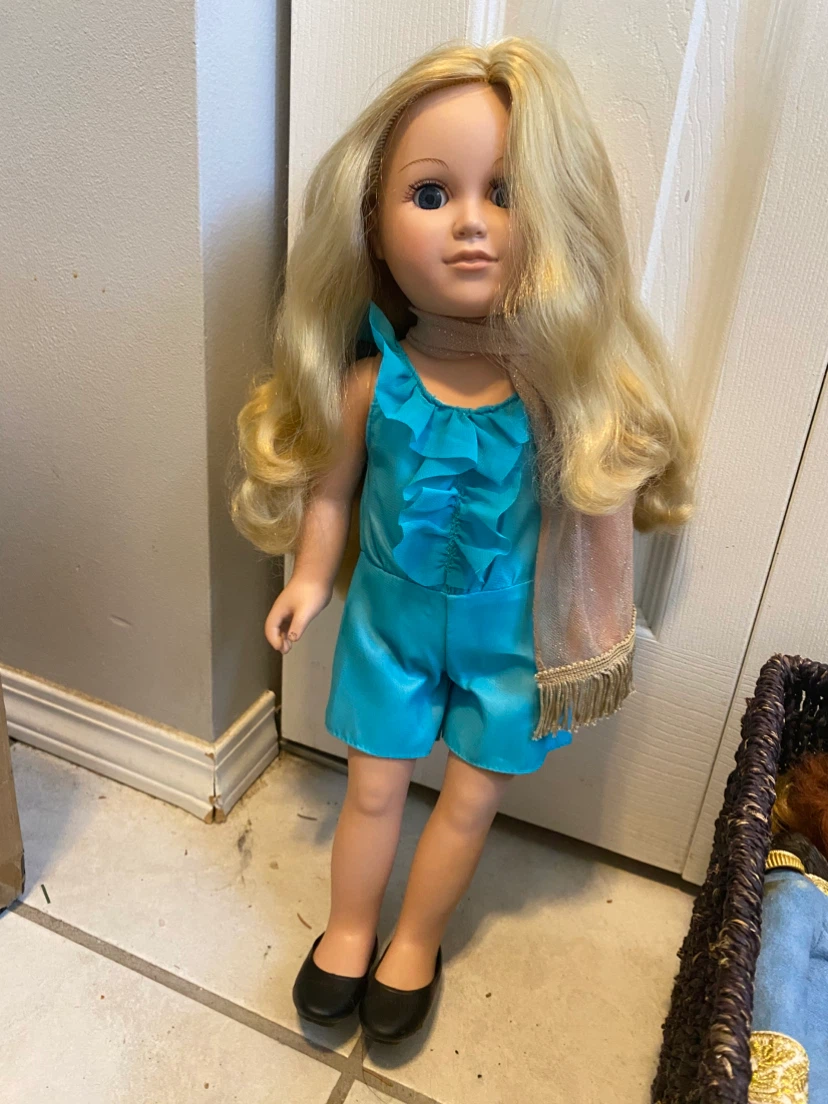 Large Doll with Accessories - photo 3