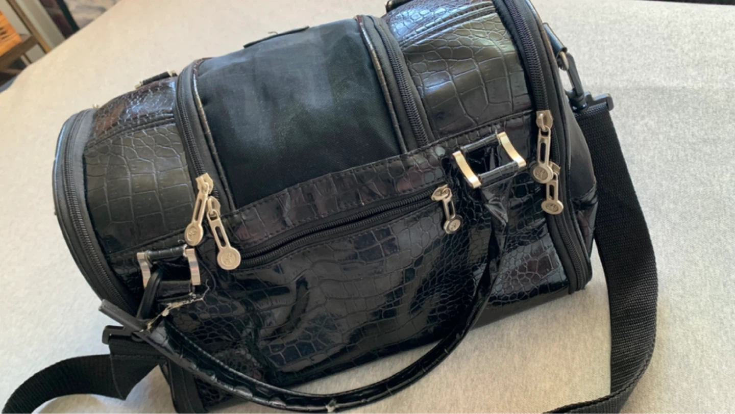 Small Size Pet Carrier Bag - SEE PICS FOR IMPERFECTIONS - photo 2