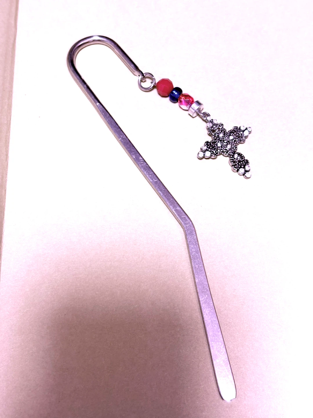 Cross Bookmark with Beads - photo 2