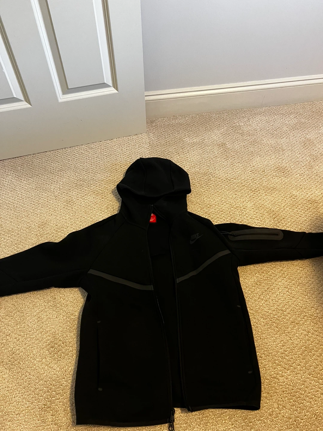 Size small Nike tech fleece