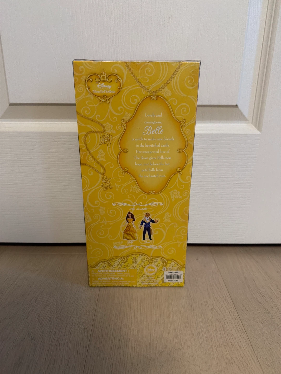 Disney Store Belle Doll - photo 2