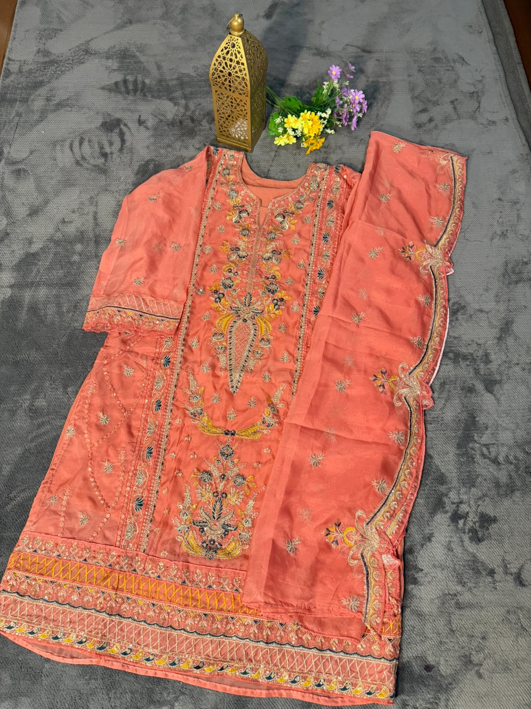 Embroidered Kurti with Dupatta Set - photo 2