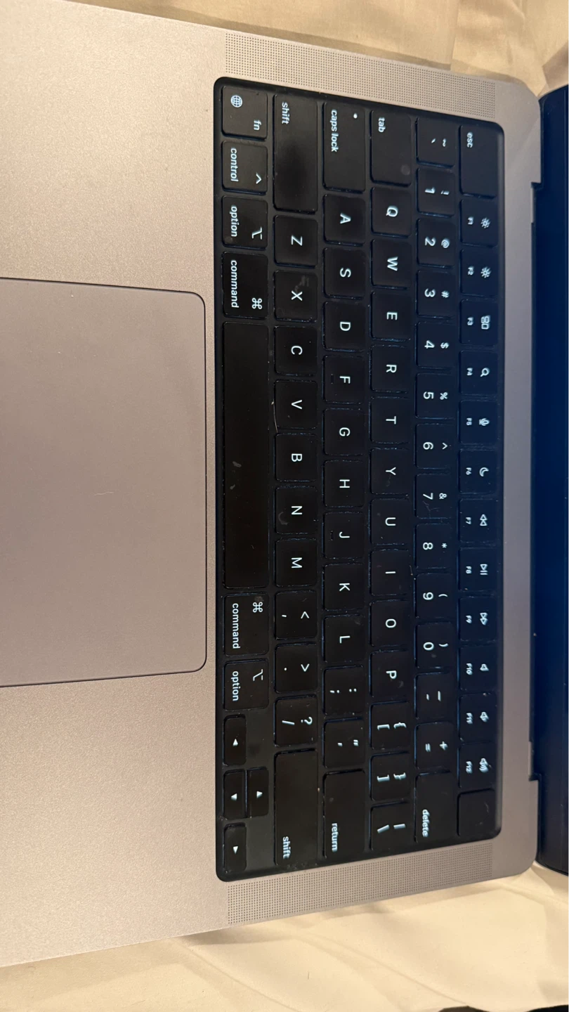 Apple MacBook Pro 14-inch 2023 - photo 3