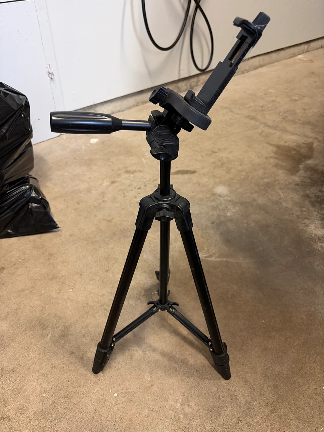 Black Tripod with Phone Mount - photo 2