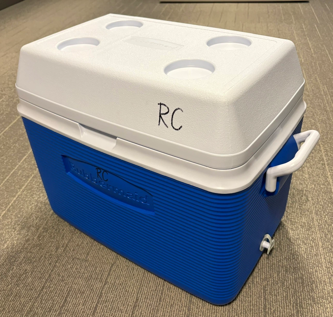 Rubbermaid Coolers - photo 2