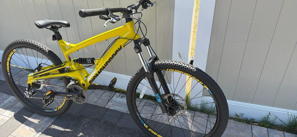 Diamondback Full Suspension Mountain Bike