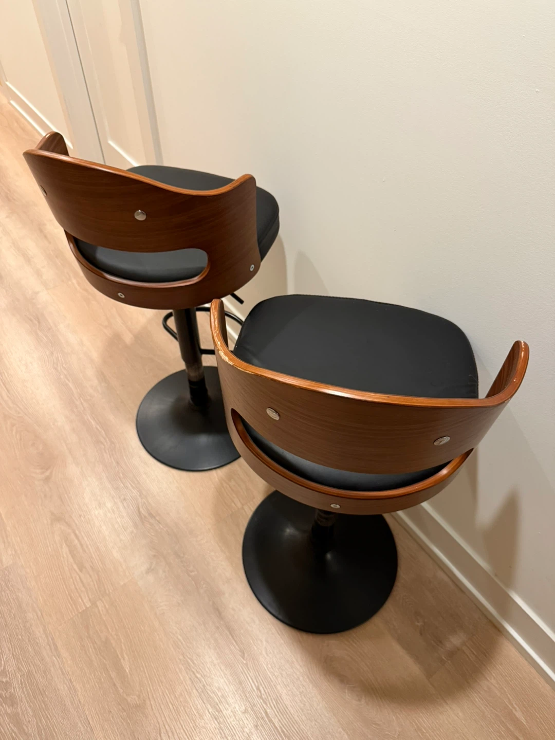 Set of 2 Height Adjustable Swivel Bar Stools - photo 2