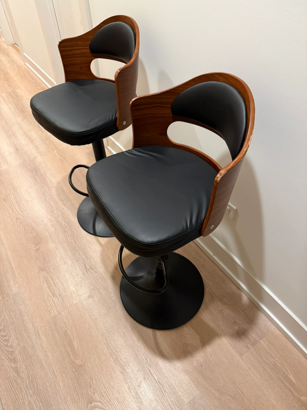 Set of 2 Height Adjustable Swivel Bar Stools - photo 4